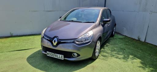 2015 RENAULT CLIO DYNAMIQUE NAV TCE PRICE 4,495 YEAR 2015 65 REG MILEAGE 82,000 ENGINE... photo